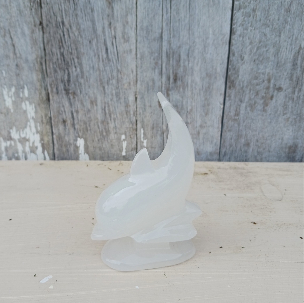 Vintage Milky‎ White Onyx Marble Dolphin Figurine Paperweight Trinket 4" Tall